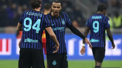 武磊：国家队荣光之星，数据见证辉煌